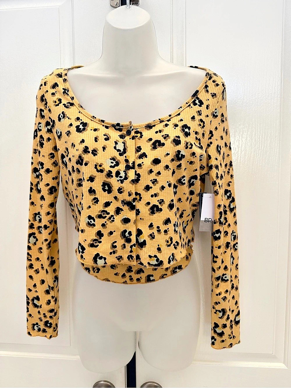BP. Rib 2pc Crop Cardigan & Cami Top Set in Leopard Print Sz M